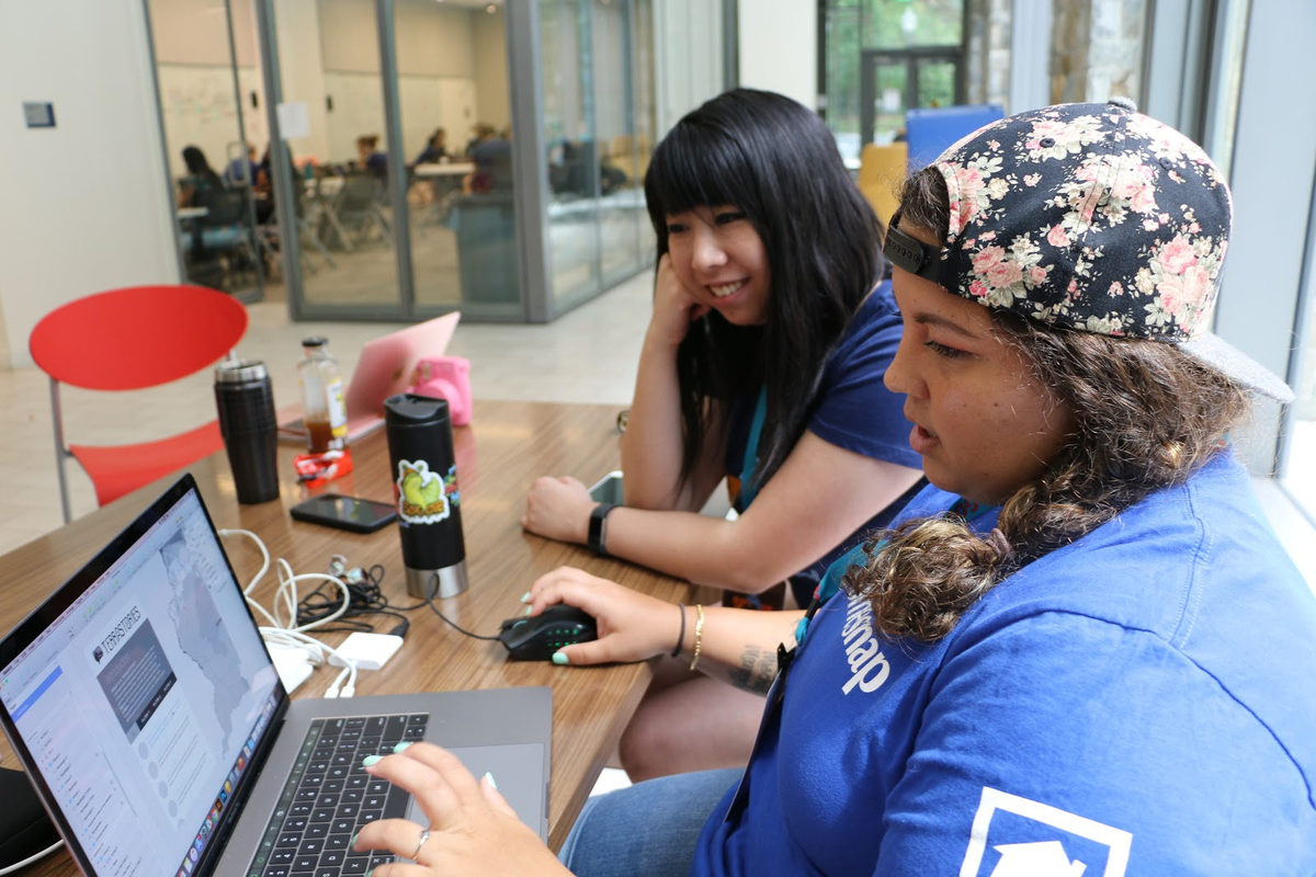 Giving Back: Homesnap Joins Hack-a-Thon for Good